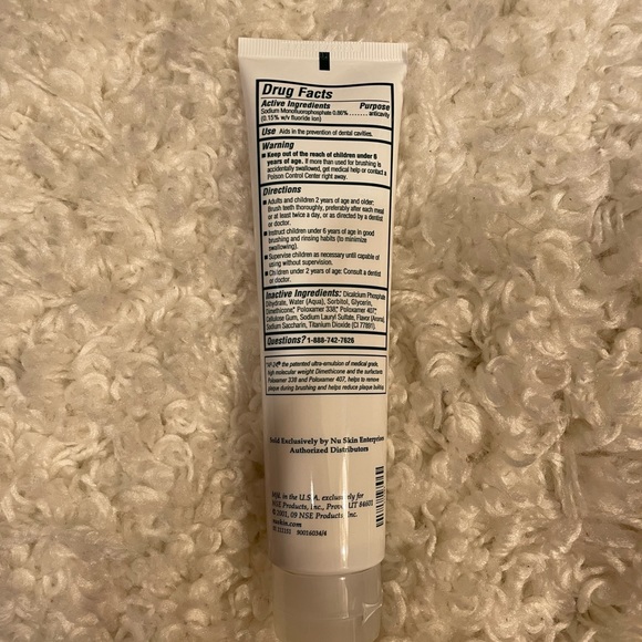 (Pack of 3) Nuskin Anti-Plaque Fluoride Toothpaste aka Anti-cavity toothpaste! - Picture 2 of 2